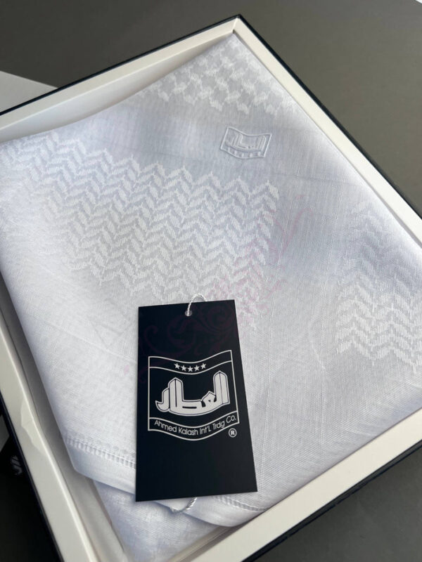 شماغ العطار - 5 نجوم -  أبيض