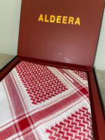 ⁦شماغ الديرة R8 -  أحمر⁩ - الصورة ⁦3⁩