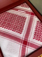 ⁦شماغ الديرة R8 -  أحمر⁩ - الصورة ⁦7⁩