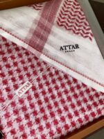 ⁦شماغ العطار خمس نجوم -  أحمر R190⁩ - الصورة ⁦3⁩