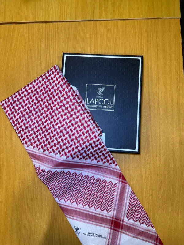 شماغ لابكول احمر