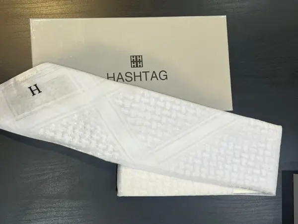 شماغ هشتاق ابيض