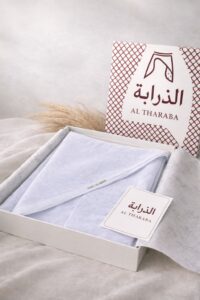 ⁦غترة الذرابة - عنوان الأناقة - بيضاء - SUPER DELUXE JAPAN⁩ - الصورة ⁦2⁩